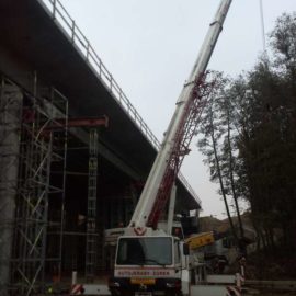 AUTOJEŘÁB LIEBHERR LTM 1030/2