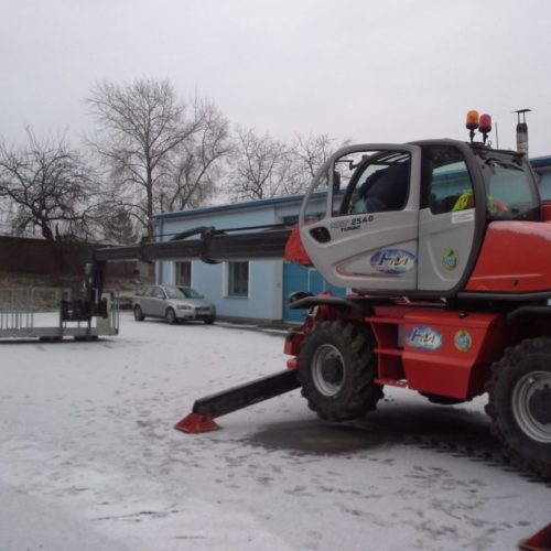 MANIPULÁTOR MANITOU MRT 2540