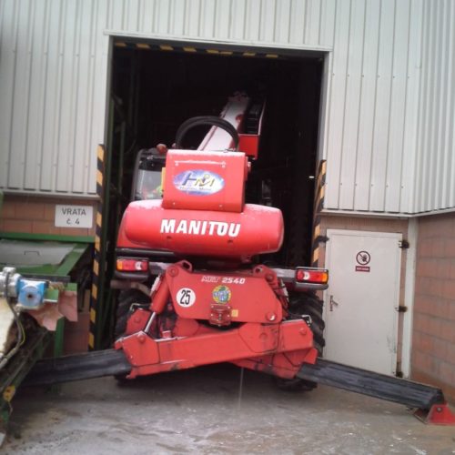 MANIPULÁTOR MANITOU MRT 2540